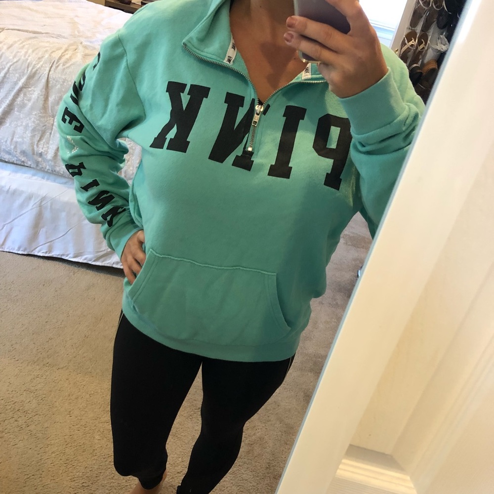 PINK by Victoria’s Secret Sweatshirt